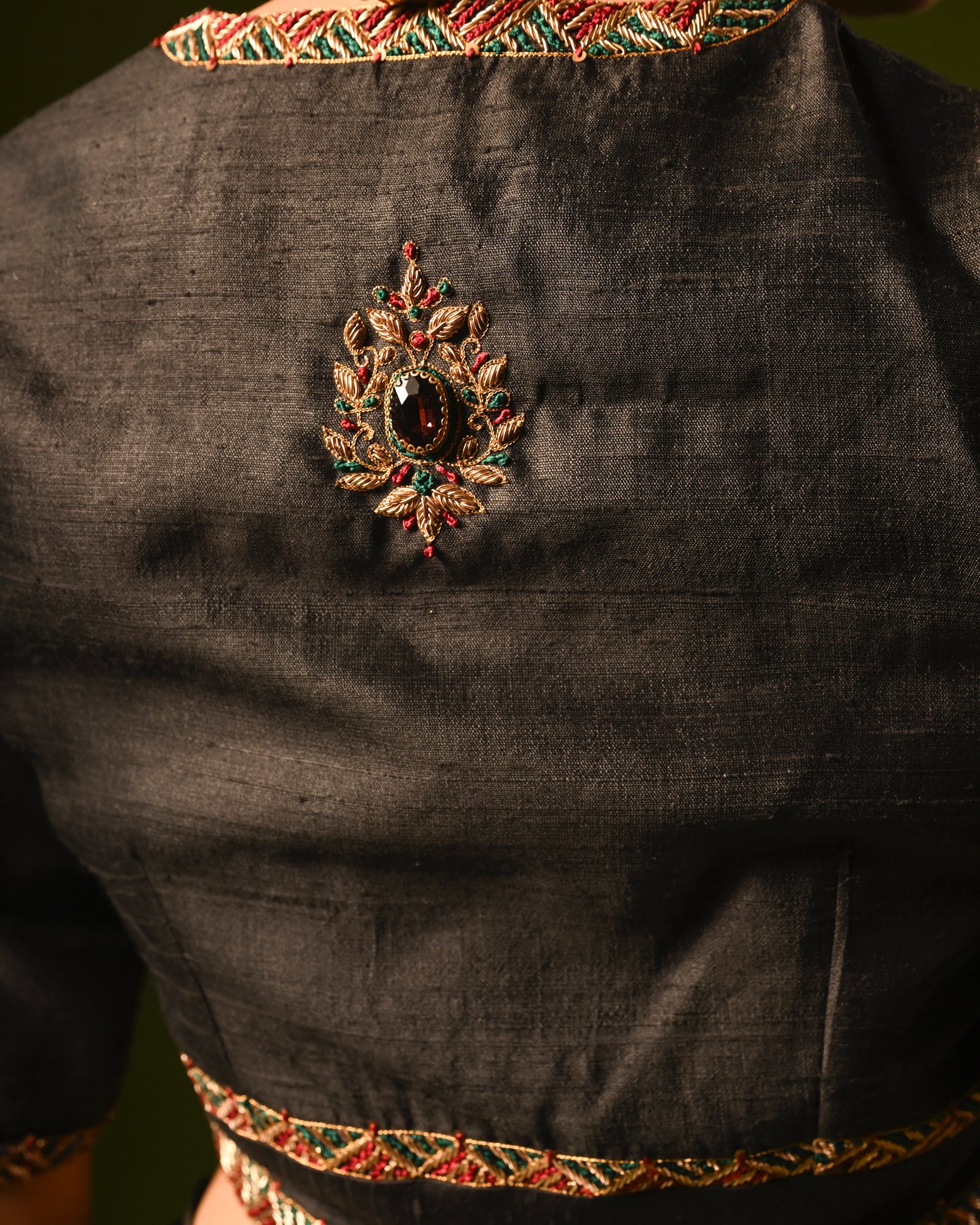 AJAYA HANDLOOM SAREE BLOUSE SET